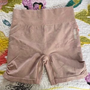 Gymshark Adapt camo seamless